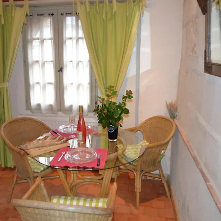 Romantic Loire Hideaway, Cleaning Included Σπίτι διακοπών