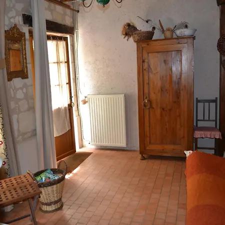 Romantic Loire Hideaway, Cleaning Included Les Bois-d'Anjou