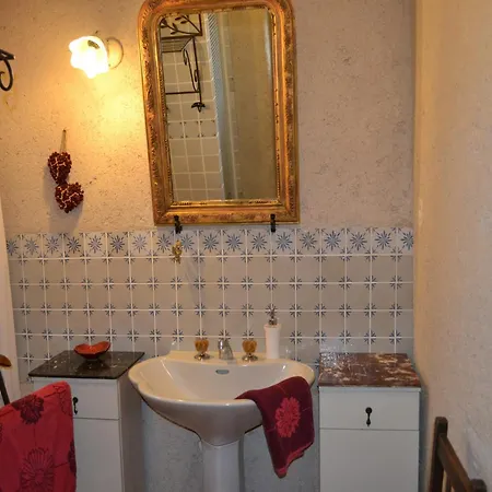 Romantic Loire Hideaway, Cleaning Included Σπίτι διακοπών