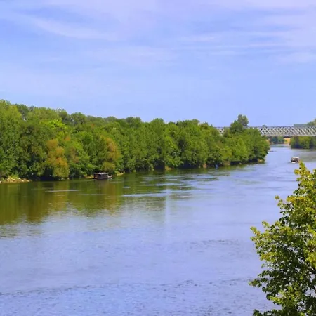 Σπίτι διακοπών Romantic Loire Hideaway, Cleaning Included
